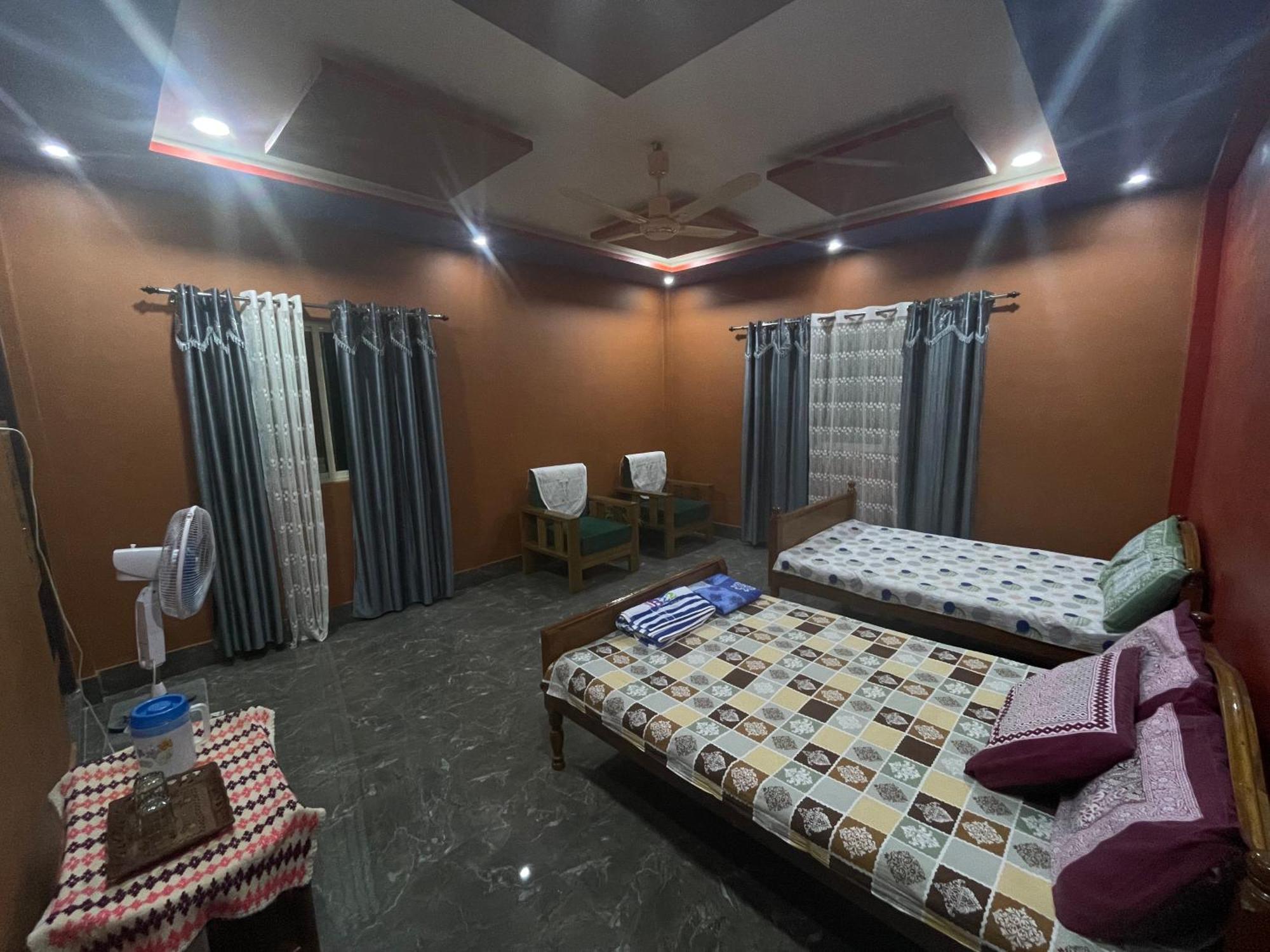 Deka'S Homestay Tezpur Buitenkant foto